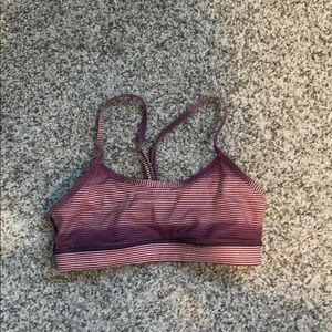 Lululemon bra size 4